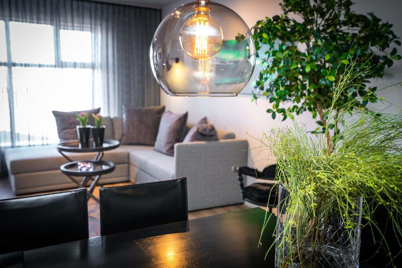 H96 Luxury Suite Keflavík Exteriör bild